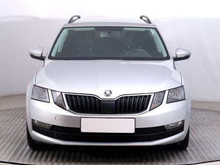 Škoda Octavia, 2018 - pohled č. 2