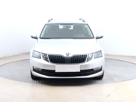 Škoda Octavia, 2018 - pohled č. 2