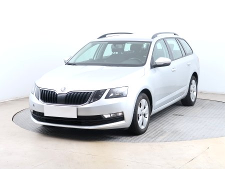 Škoda Octavia, 2018 - pohled č. 3