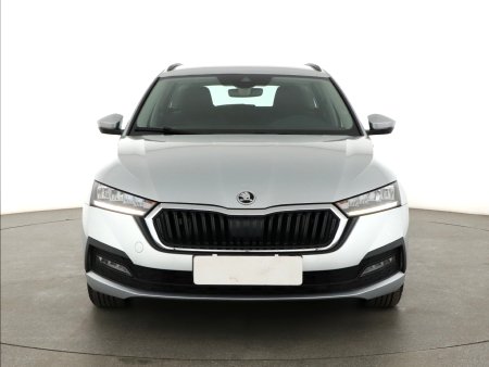 Škoda Octavia, 2022 - pohled č. 2