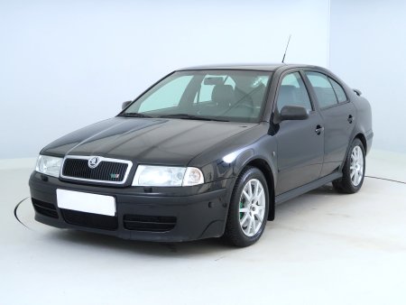 Škoda Octavia, 2004 - pohled č. 3