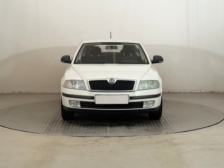 Škoda Octavia, 2010 - pohled č. 2
