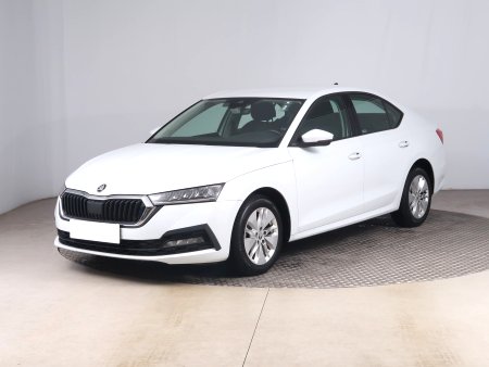 Škoda Octavia, 2021 - pohled č. 3
