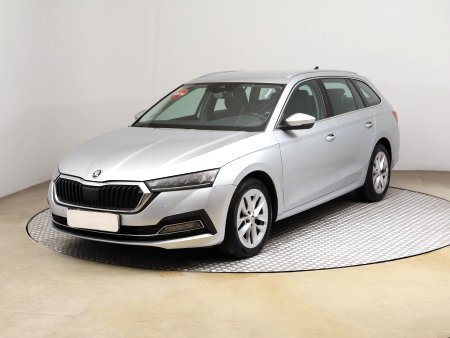 Škoda Octavia, 2020 - pohled č. 3