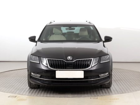 Škoda Octavia, 2020 - pohled č. 2