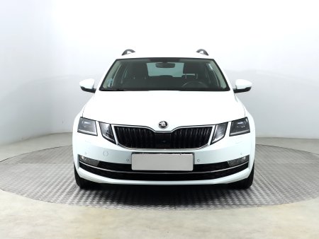 Škoda Octavia, 2017 - pohled č. 2