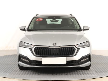 Škoda Octavia, 2021 - pohled č. 2