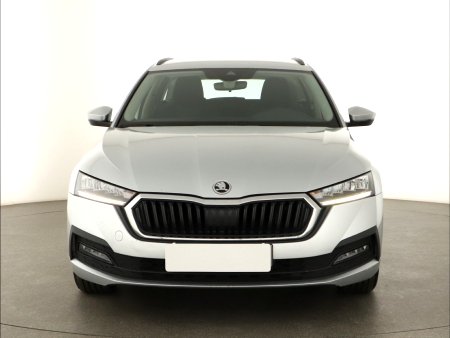 Škoda Octavia, 2021 - pohled č. 2