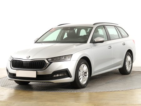 Škoda Octavia, 2021 - pohled č. 3
