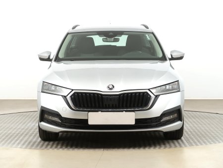 Škoda Octavia, 2021 - pohled č. 2