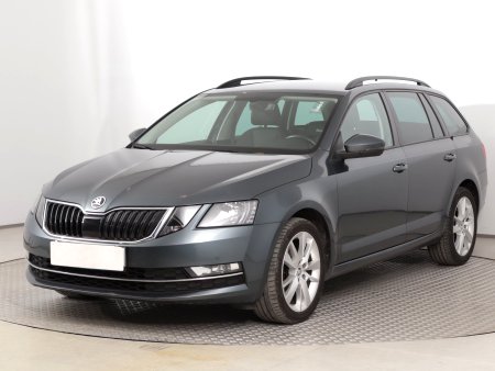 Škoda Octavia, 2020 - pohled č. 3