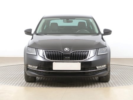 Škoda Octavia, 2019 - pohled č. 2