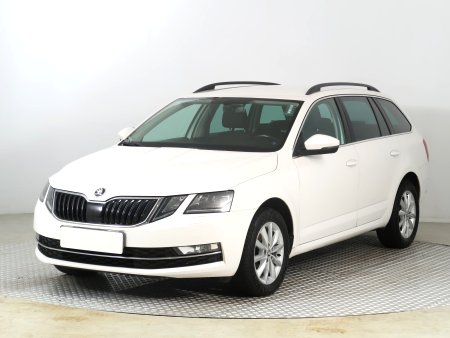 Škoda Octavia, 2018 - pohled č. 3