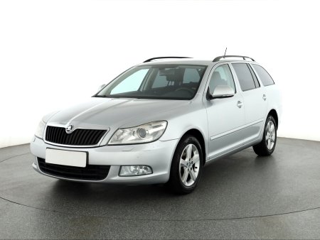 Škoda Octavia, 2011 - pohled č. 3