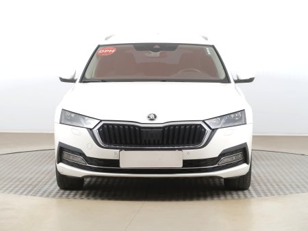 Škoda Octavia, 2022 - pohled č. 2