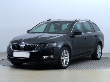 Škoda Octavia, 2018 - pohled č. 3