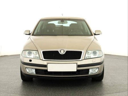 Škoda Octavia, 2006 - pohled č. 2