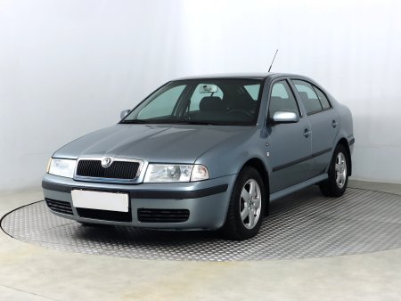 Škoda Octavia, 2004 - pohled č. 3