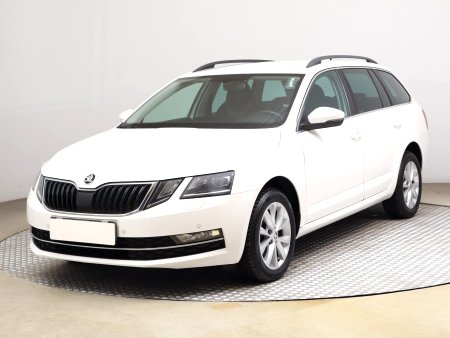 Škoda Octavia, 2018 - pohled č. 3