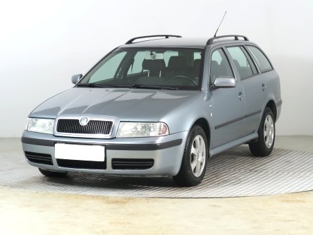 Škoda Octavia, 2003 - pohled č. 3