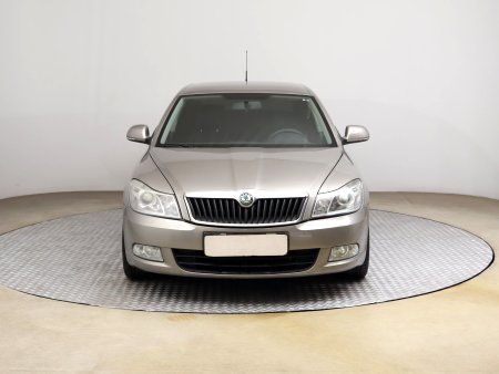 Škoda Octavia, 2009 - pohled č. 2