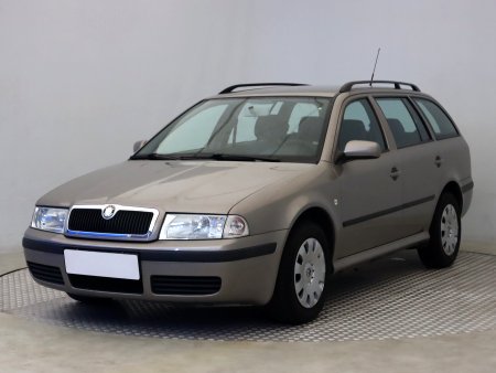 Škoda Octavia, 2007 - pohled č. 3