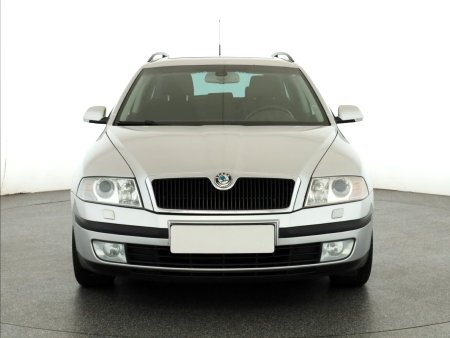 Škoda Octavia, 2008 - pohled č. 2