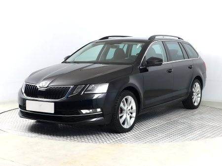 Škoda Octavia, 2019 - pohled č. 3