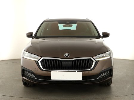 Škoda Octavia, 2020 - pohled č. 2