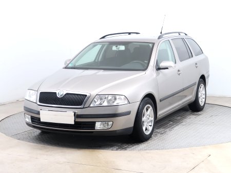 Škoda Octavia, 2007 - pohled č. 3