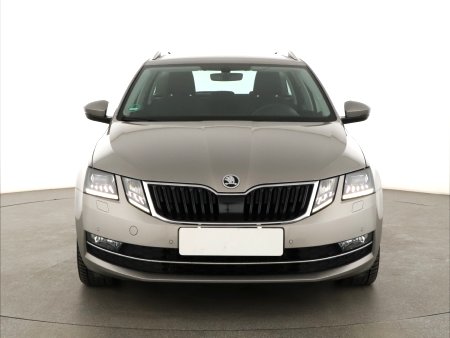 Škoda Octavia, 2017 - pohled č. 2