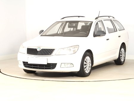 Škoda Octavia, 2012 - pohled č. 3