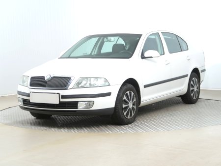 Škoda Octavia, 2005 - pohled č. 3