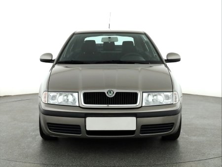 Škoda Octavia, 2010 - pohled č. 2