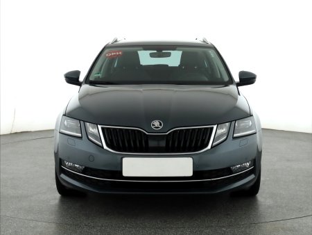 Škoda Octavia, 2019 - pohled č. 2