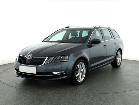 Škoda Octavia, 2019 - pohled č. 3
