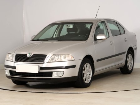 Škoda Octavia, 2007 - pohled č. 3