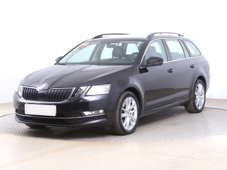 Škoda Octavia, 2019 - pohled č. 3