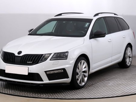 Škoda Octavia, 2018 - pohled č. 3