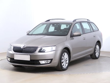 Škoda Octavia, 2015 - pohled č. 3