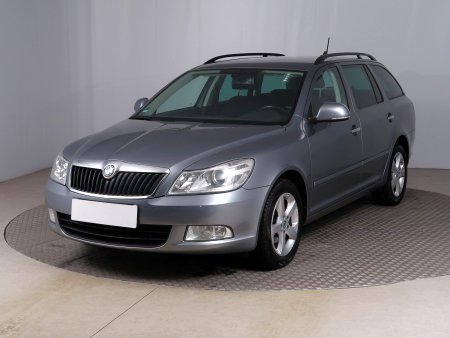 Škoda Octavia, 2012 - pohled č. 3
