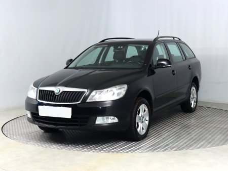 Škoda Octavia, 2012 - pohled č. 3