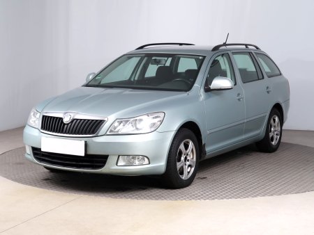 Škoda Octavia, 2012 - pohled č. 3