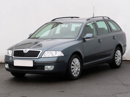Škoda Octavia, 2005 - pohled č. 3