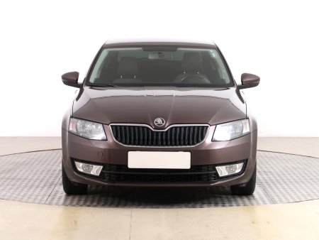 Škoda Octavia, 2013 - pohled č. 2