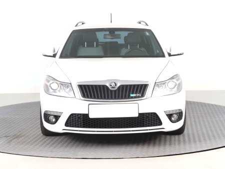 Škoda Octavia, 2012 - pohled č. 2