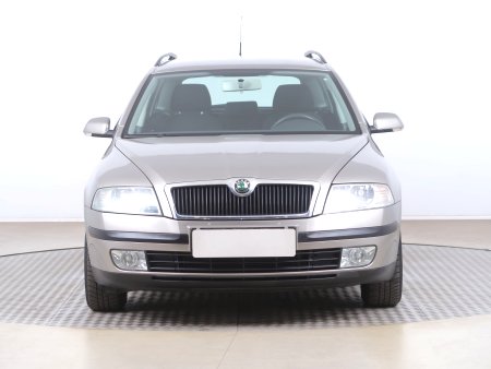 Škoda Octavia, 2006 - pohled č. 2