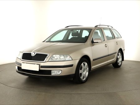 Škoda Octavia, 2005 - pohled č. 3