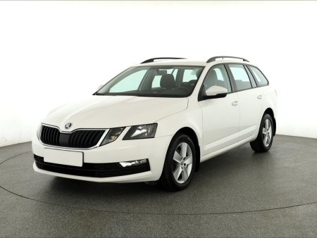 Škoda Octavia, 2019 - pohled č. 3