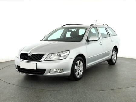 Škoda Octavia, 2011 - pohled č. 3